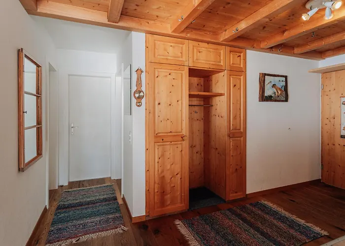 Homes - Maighels 8-9 * Laax