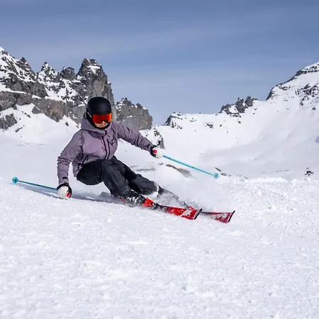 Homes - Maighels 8-9 *